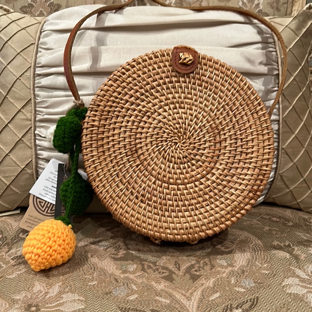 Beautiful round crossbody bag